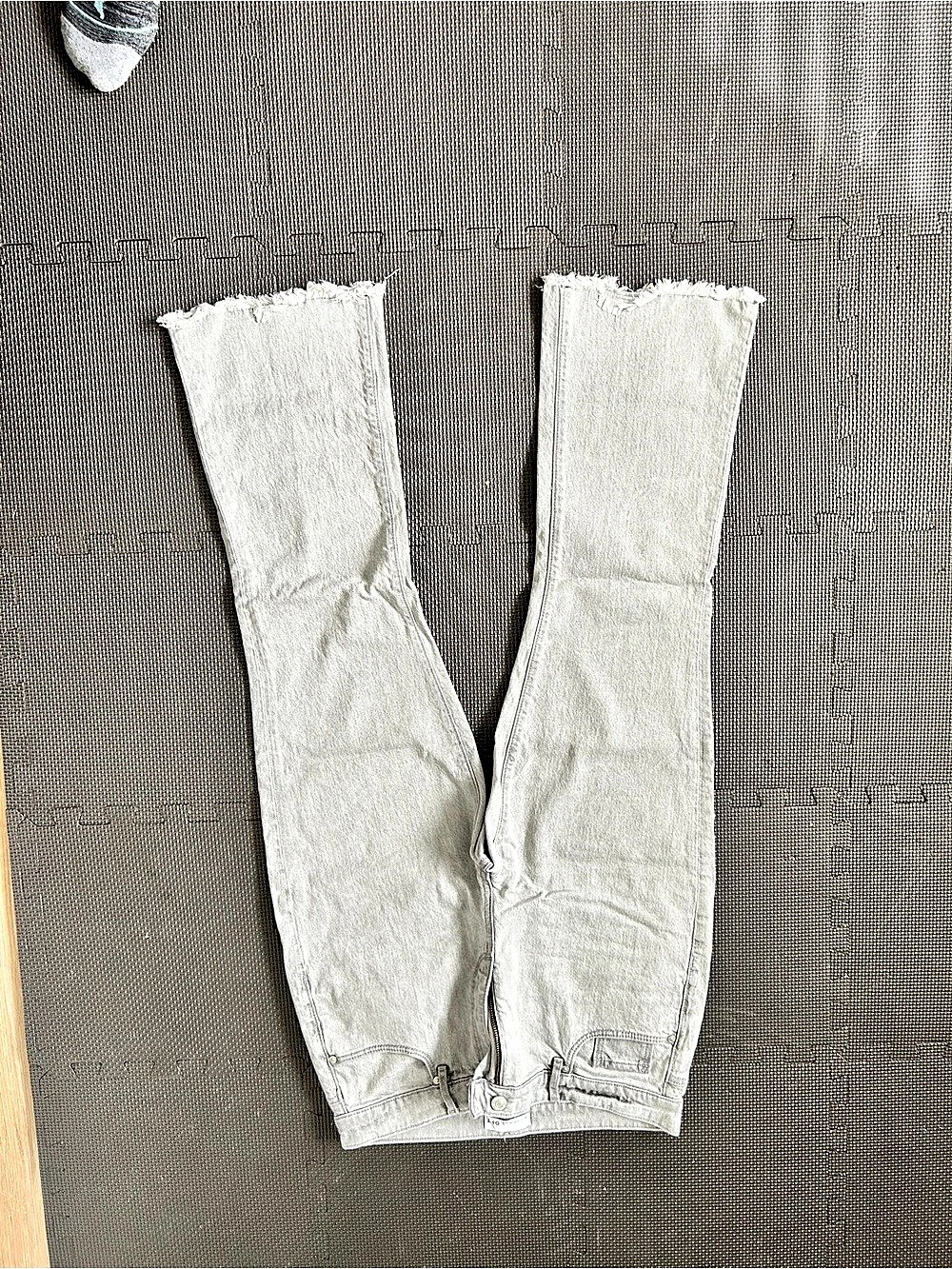 LOFT The Kick Crop Gray Skinny Jeans Waist 28